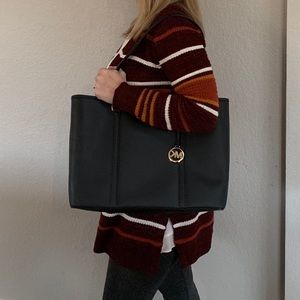 Michael Kors NWT “Sady” black tote